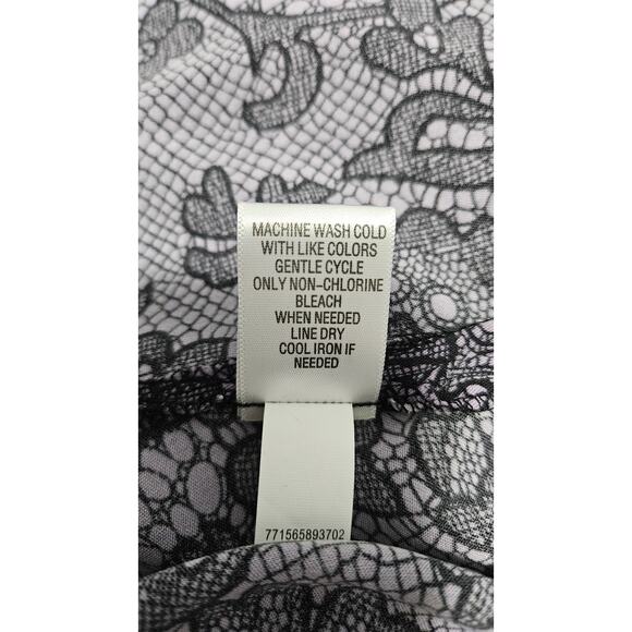 Croft & Barrow Womens 1X Blouse Top Purple Roll Tab Sleeves Pockets Split V-Neck - Picture 9 of 9